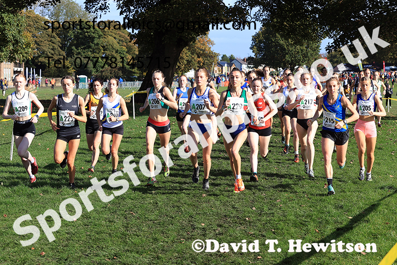 Senior women, 2024 Northern Cross Country Relays, Graves Park, Sheffield.   Photo: David T. Hewitson/Sports for All Pics